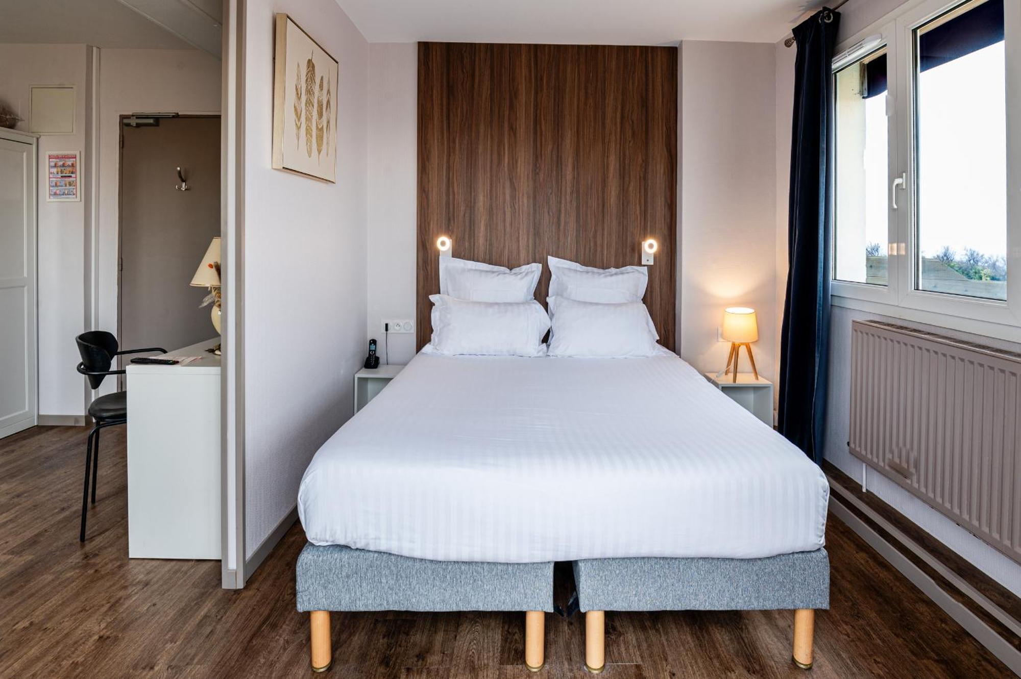Saint Aubin Logis Hotel & Restaurant Ngoại thất bức ảnh