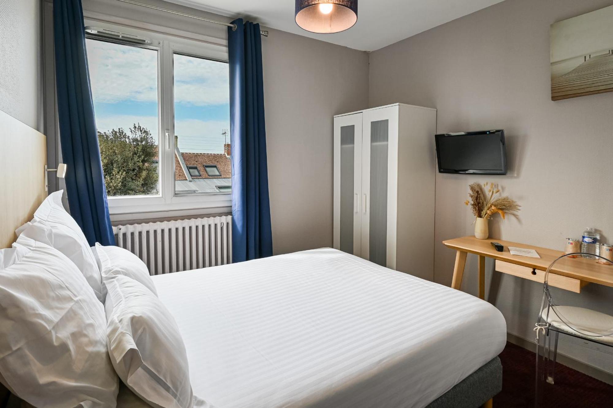 Saint Aubin Logis Hotel & Restaurant Ngoại thất bức ảnh